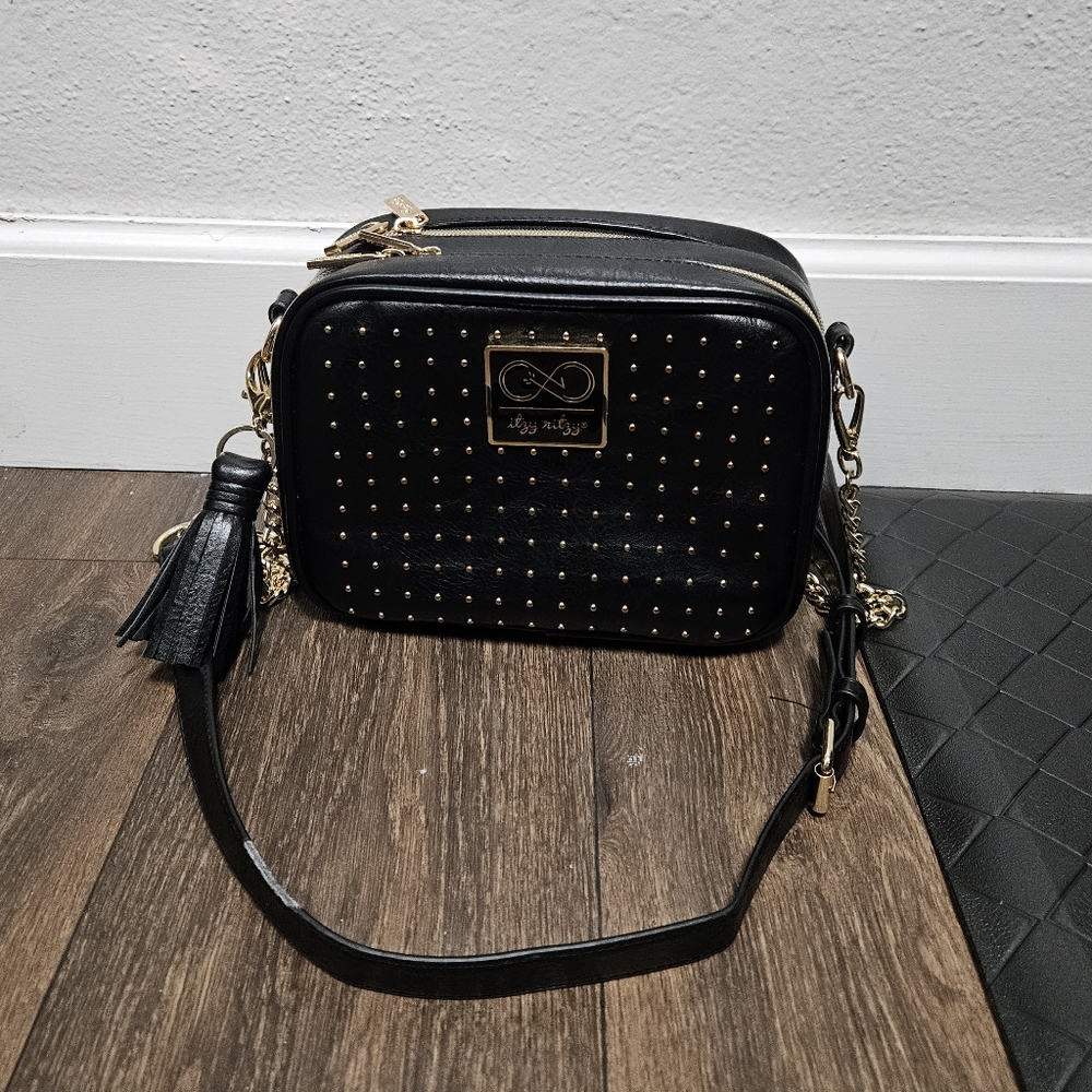 Itzy ritzy crossbody